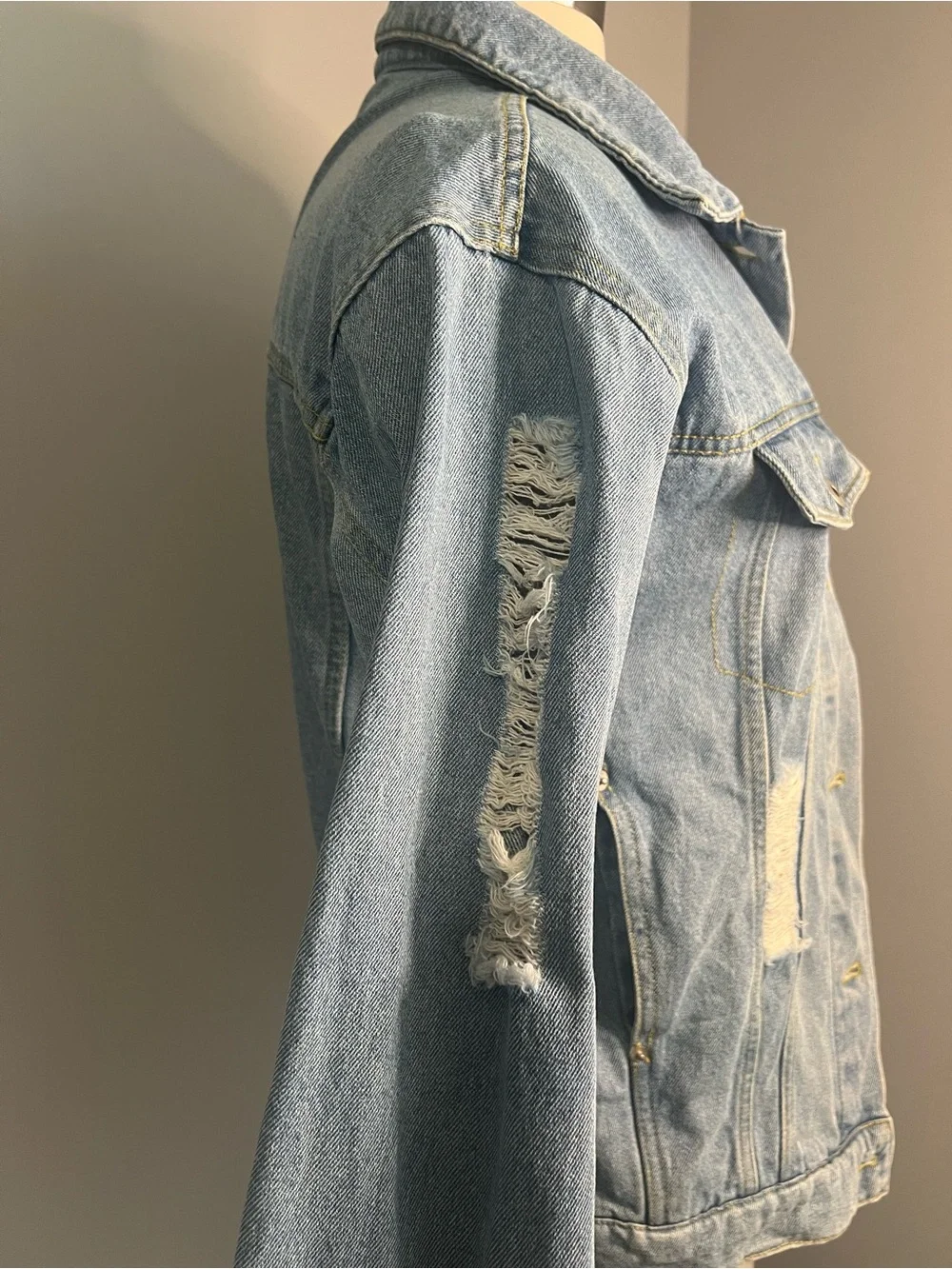 Love Tree Size S Blue Distressed Long Sleeve Denim Jacket Hip Length